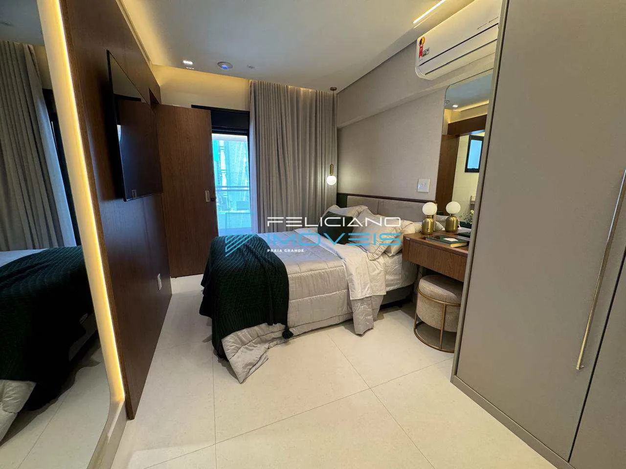 Imagem Apartamento com 2 quartos, Guilhermina, Praia Grande - R$ 1.03 mi, Cod: 6859