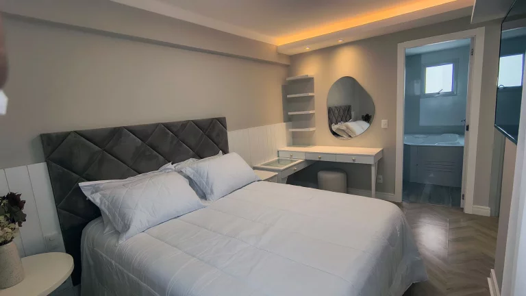 Imagem Apartamento 3 quartos sendo 1 suíte para venda no bairro Centro em Caxias do Sul