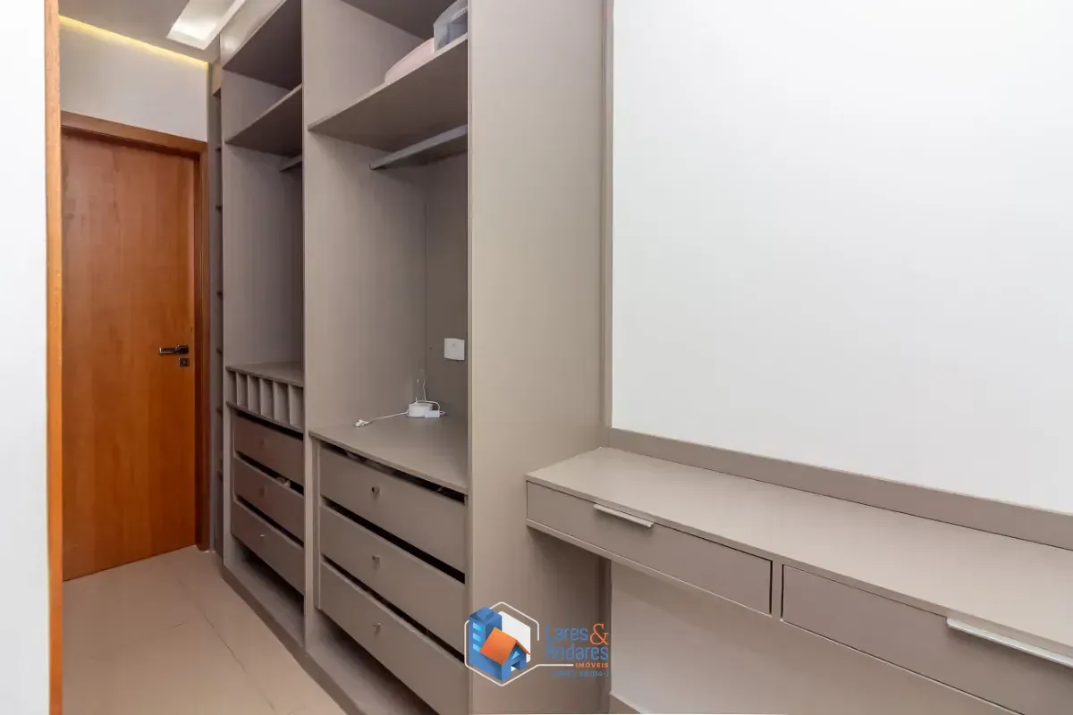 Imagem Casa para venda em Ipiranga com 3 quartos, sendo 3 suítes, 180m²