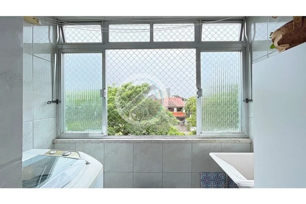 Imagem Localizado na Rua Capitão Pedro Werlang, 302, este encantador apartamento oferece uma combinação ...