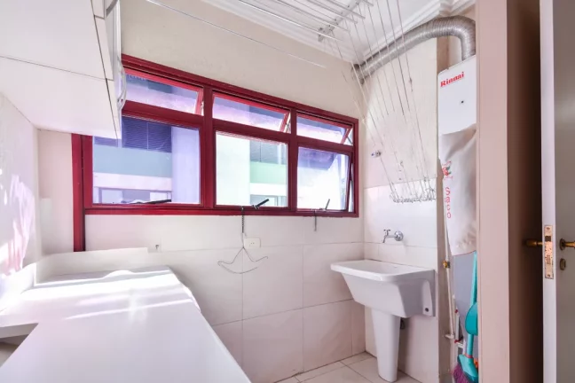 Imagem Apartamento à venda em São Paulo, Alto da Lapa, com 3 quartos, 163m2