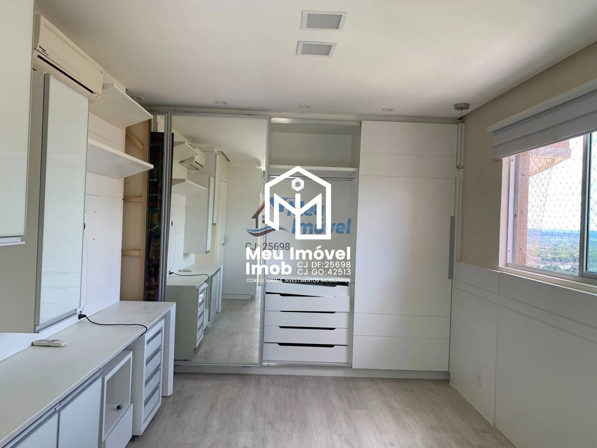 Imagem Apartamento 04 Quartos 03 Suítes 4 Vagas 225m² Ac Finan