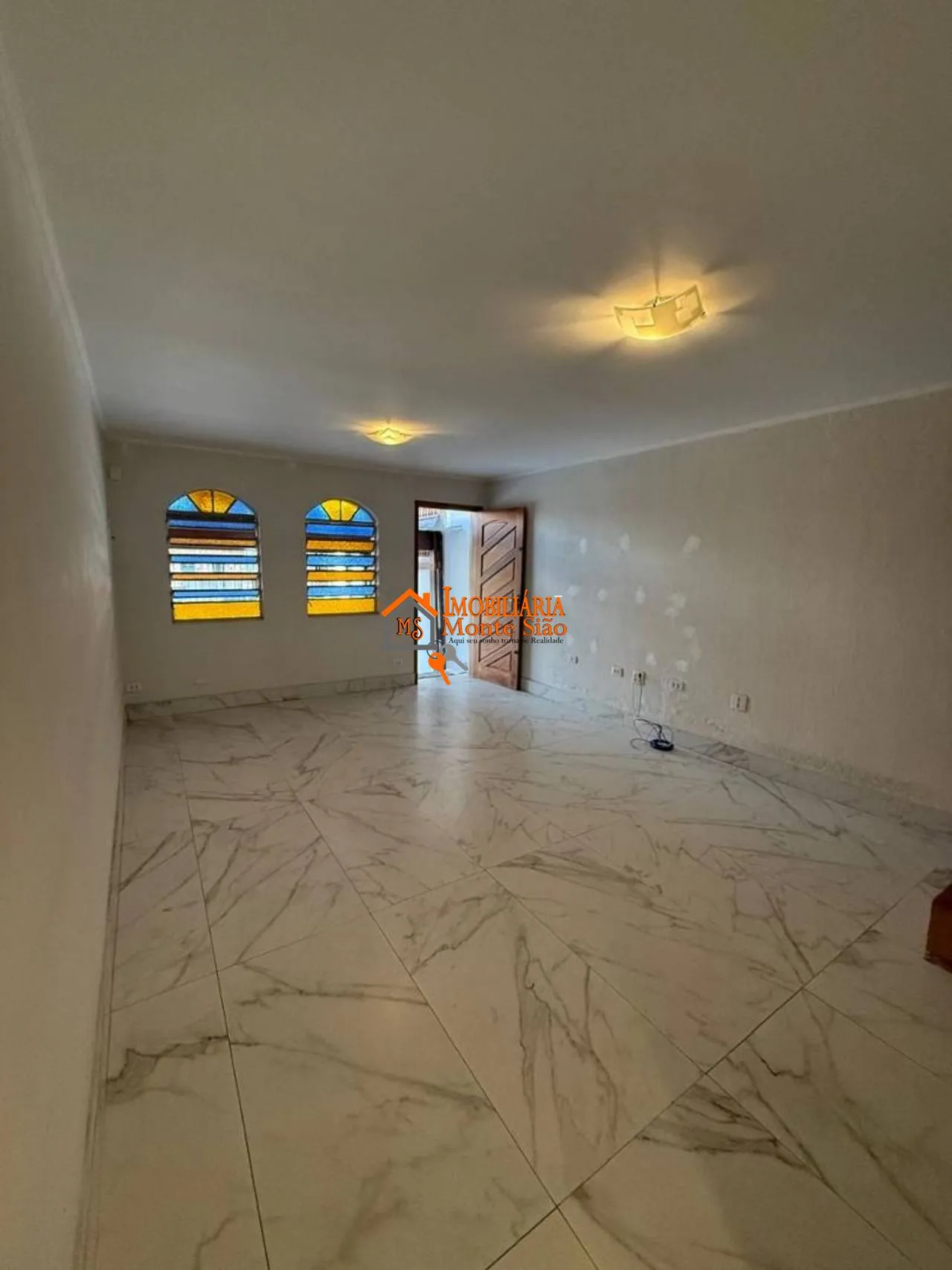 Imagem Sobrado com 2 dormitórios à venda, 180 m² - Vila Maranduba - Guarulhos/SP