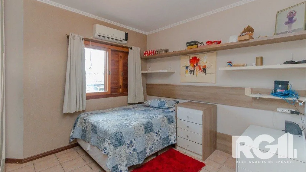 Imagem Casa 3 dorm 210m² privativos na rua: Heitor Manganelli - Bairro Jardim Itu