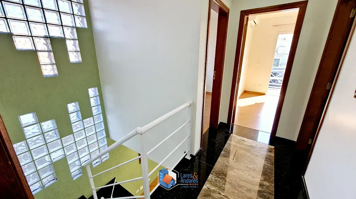 Imagem Sobrado para venda em Vila Maria com 3 quartos, sendo 1 suíte, 223m²