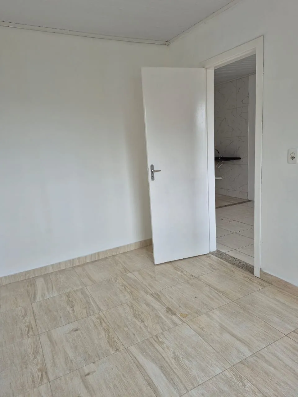 Imagem Casa de 44m a venda no bairro Estalagem em Viamão