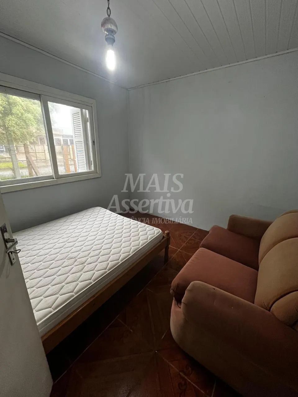 Imagem Ótima casa à venda em Tramandaí/RS - 3 dormitórios, piscina e 2 vagas