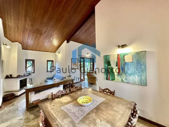 Imagem Linda casa à venda em condomínio na Graja Viana