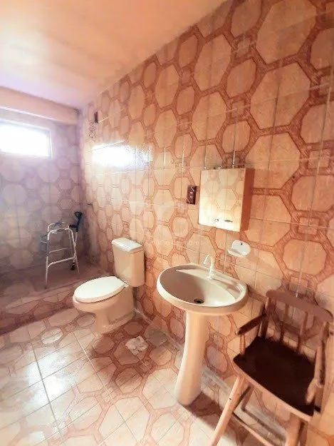 Imagem Casa para Venda - 184m², 4 dormitórios, sendo 1 suites, 5 vagas - Cavalhada
