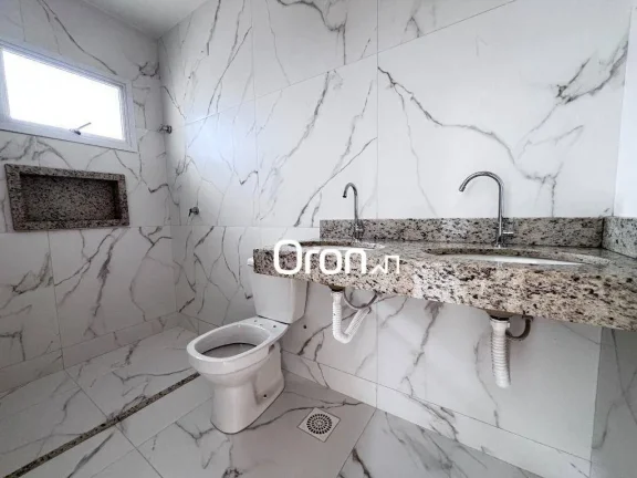 Imagem Sobrado com 3 dormitórios à venda, 96 m² por R$ 598.000,00 - Vila Maria Luiza - Goiânia/GO