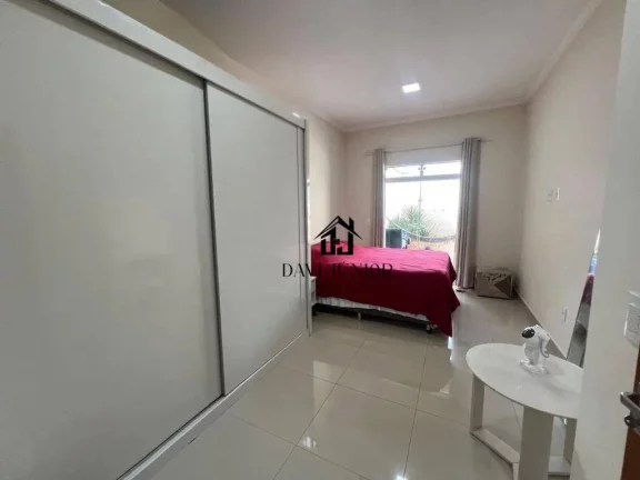 Imagem Casa com 2 dormitórios à venda, 116 m² por R$ 680.000,00 - Condomínio Helena Maria - Sorocaba/SP