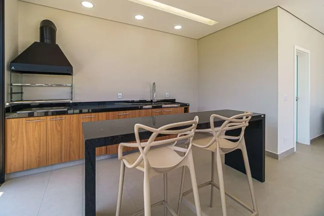 Imagem Casa de condomínio à venda em Itu, Jardim Villas do Golf, com 4 quartos, 331m2
