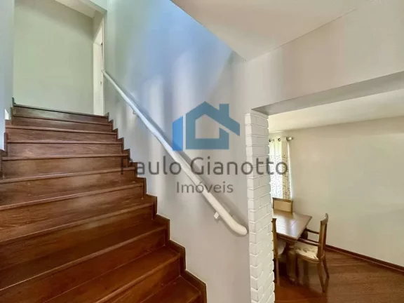 Imagem Casa Espetacular com 5 suítes, gourmet, piscina e hóspedes!