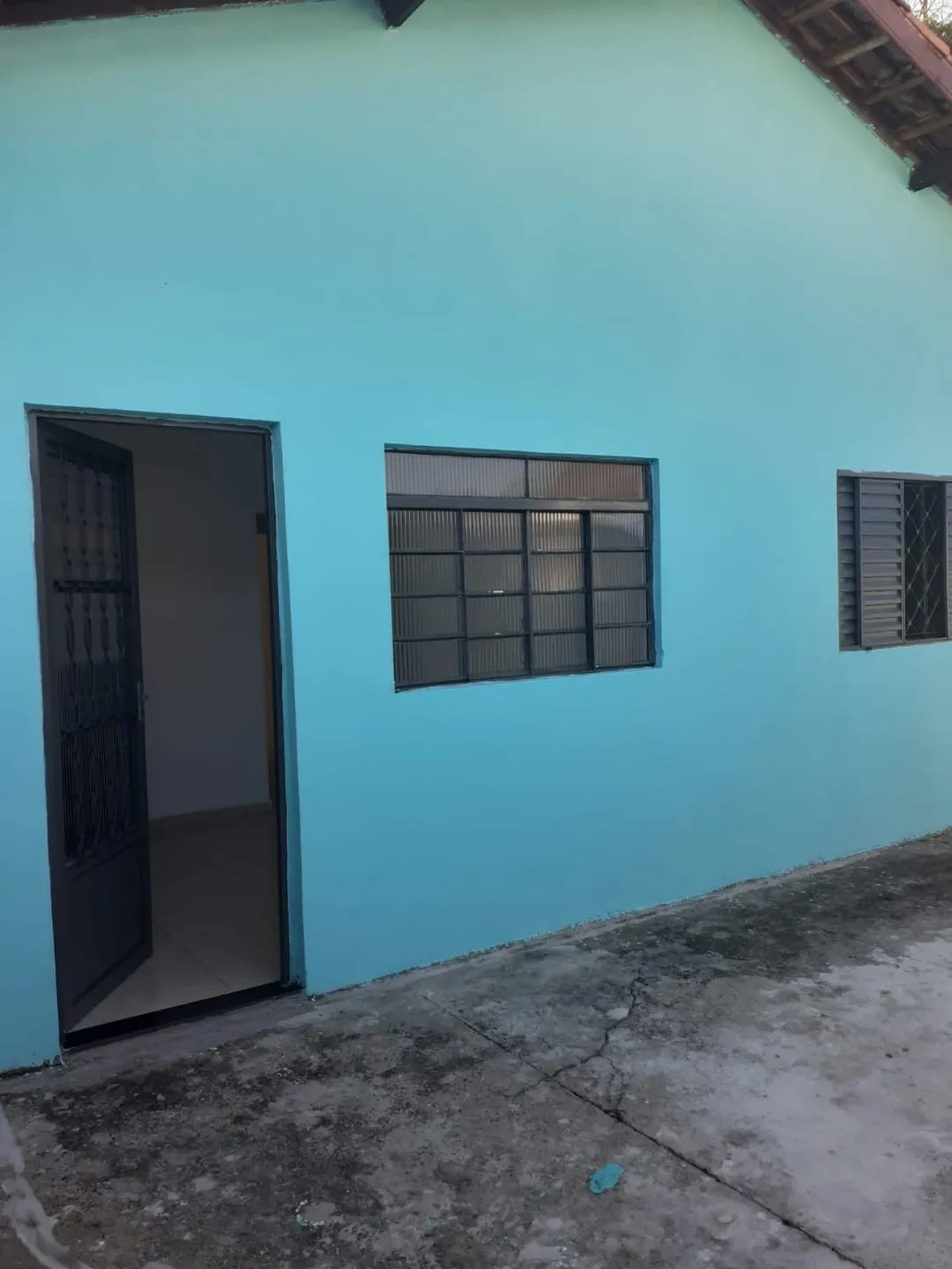 Imagem Casa à venda 2 Quartos, 2 Vagas, 250M², Jardim Eloyna, Pindamonhangaba - SP