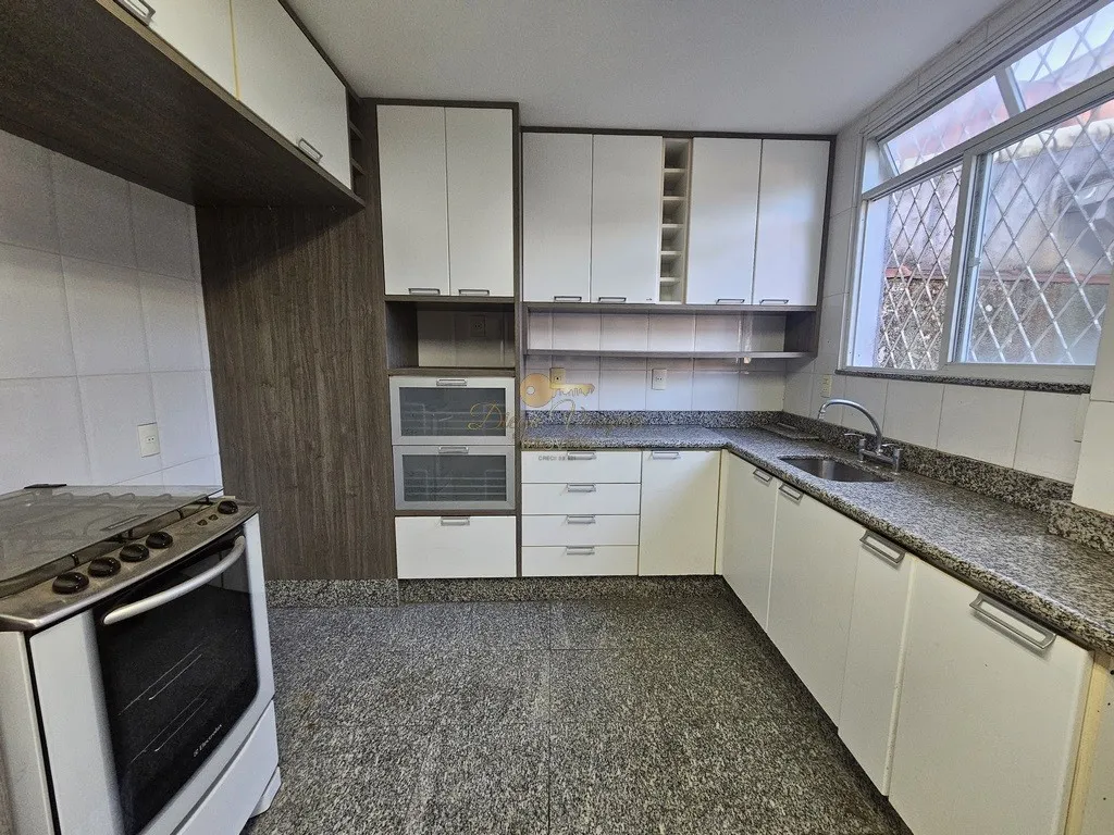 Imagem Casa para Venda em Teresópolis / RJ no bairro Jardim Cascata