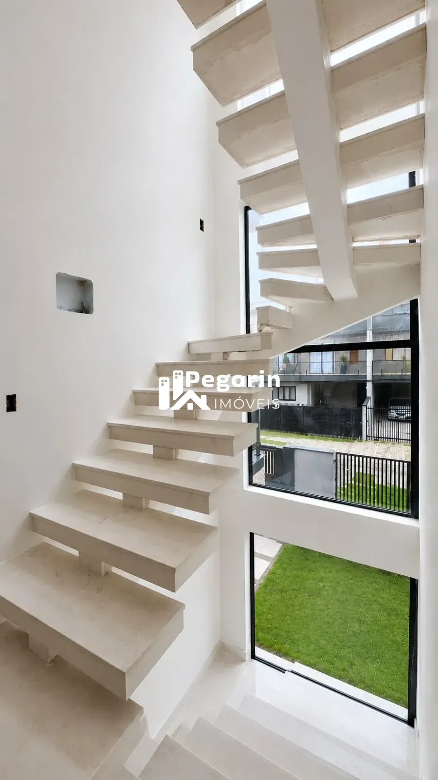 Imagem Sobado triplex São Jose dos Pinhais