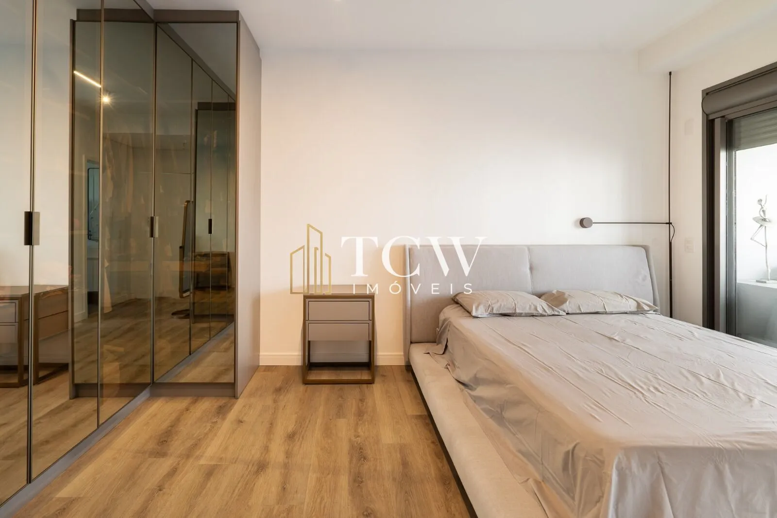 Imagem Apartamento-Padrao-para-Venda-em-Moema-Sao-Paulo-SP