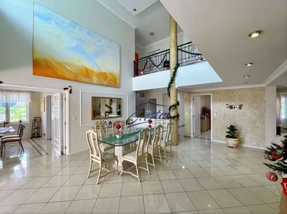Imagem Linda casa 4 suítes piscina