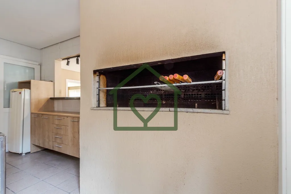 Imagem Descubra o seu novo lar em Tristeza, Porto Alegre! Este encantador apartamento de 76m², localizado ...
