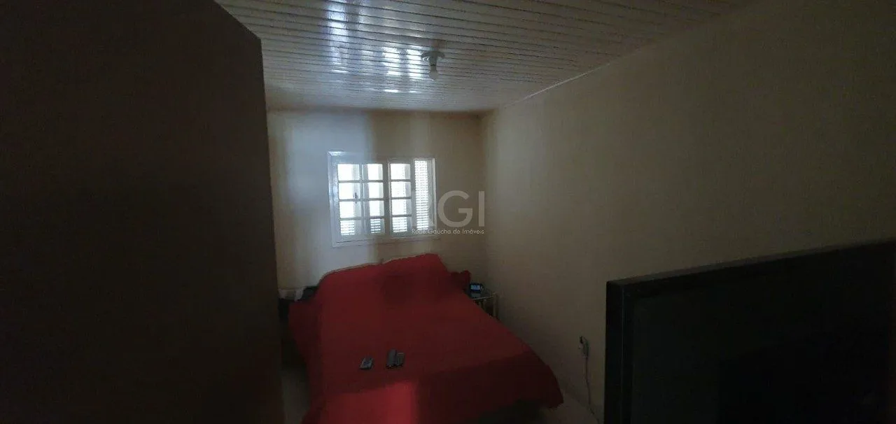 Imagem Casa para Venda - 75m², 2 dormitórios, 1 vaga - Hípica