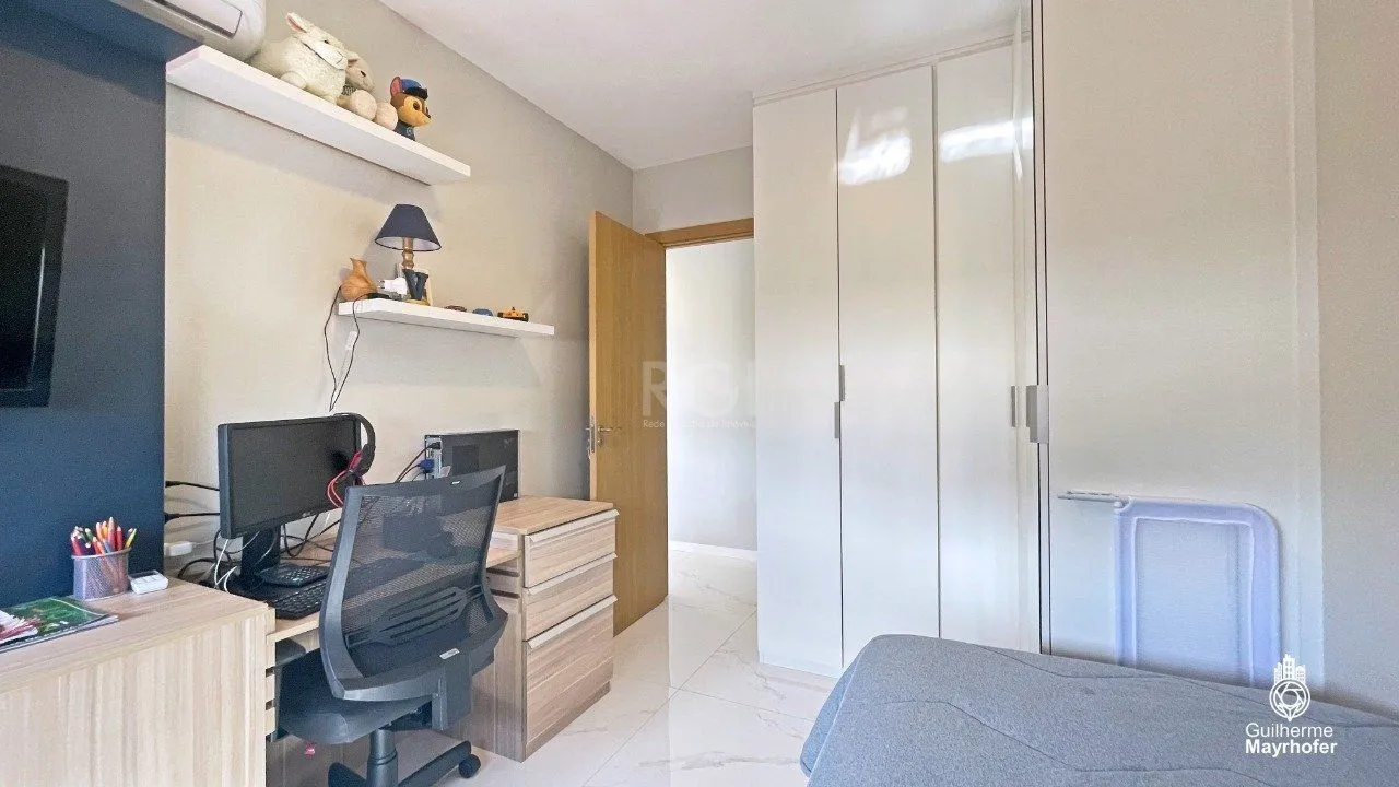 Imagem Apartamento para Venda - 75.12m², 3 dormitórios, 1 suite, 1 vaga - Farroupilha