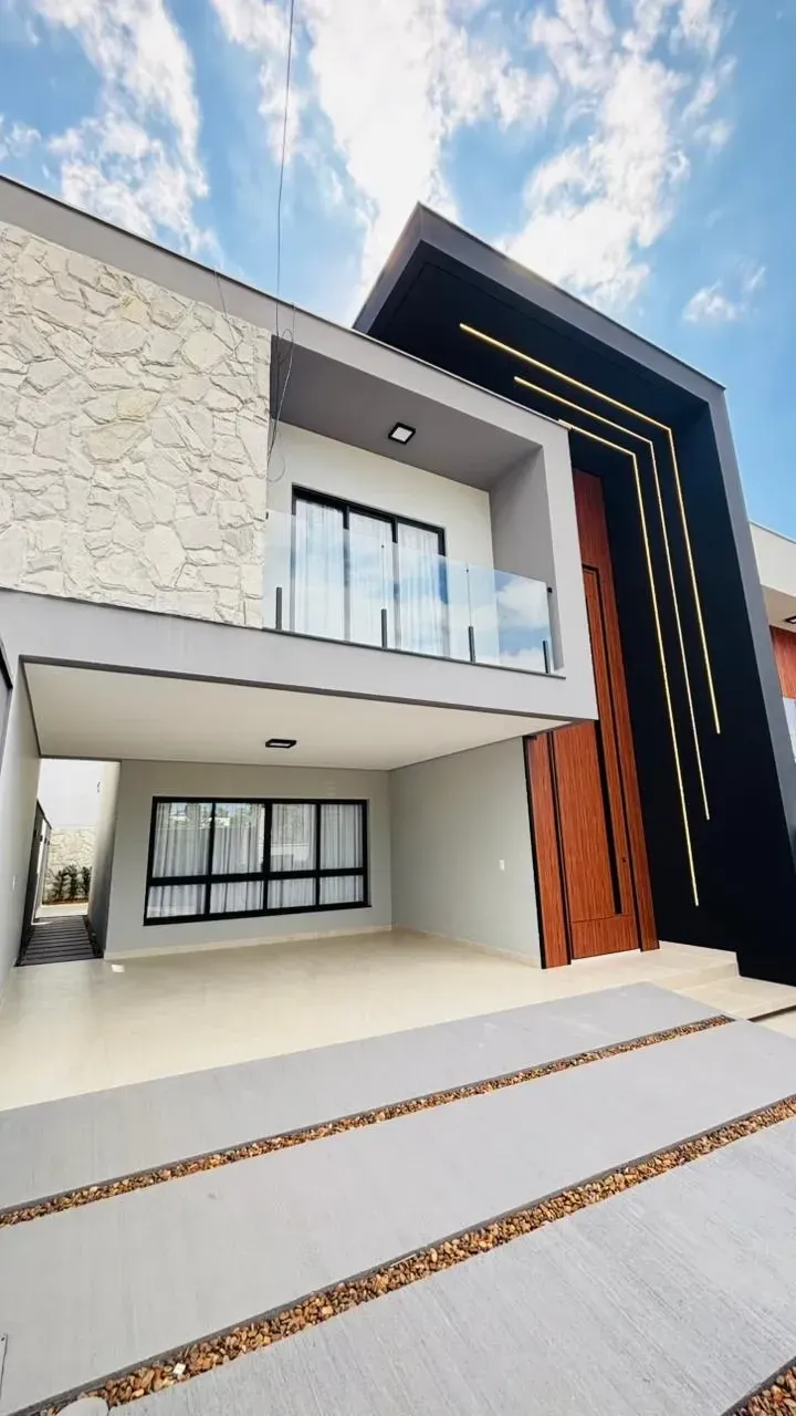 Foto do imóvel Casa com 3 Quartos à Venda, 173 m² em Glória, Joinville - Santa Catarina