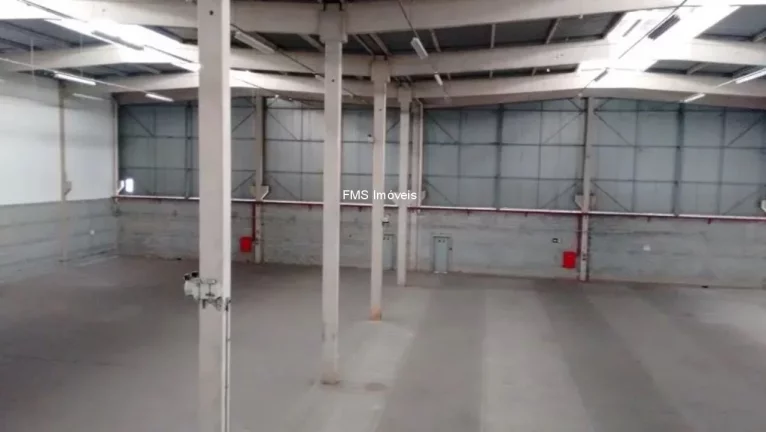 Imagem Galpão Comercial para Locação em Barueri-SP, Jardim Belval - 1.298m²