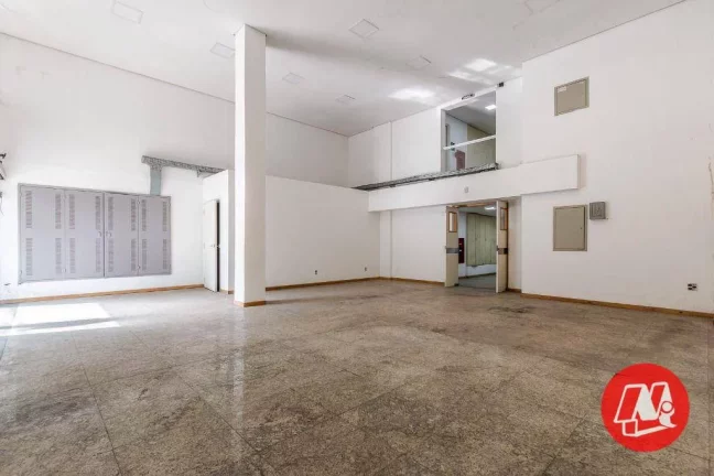 Imagem Na Protásio Alves, prédio de 2.142 m²