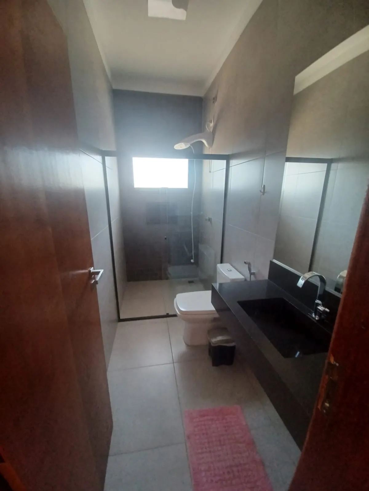 Imagem Casa de 350,00m² Construído Localizada no Condomínio Residencial Village Ipanema I!