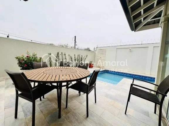 Imagem Casa de Alto Padrão em Condomínio Fechado no Parque Taquaral - Campinas/SP

Se você busca confort...