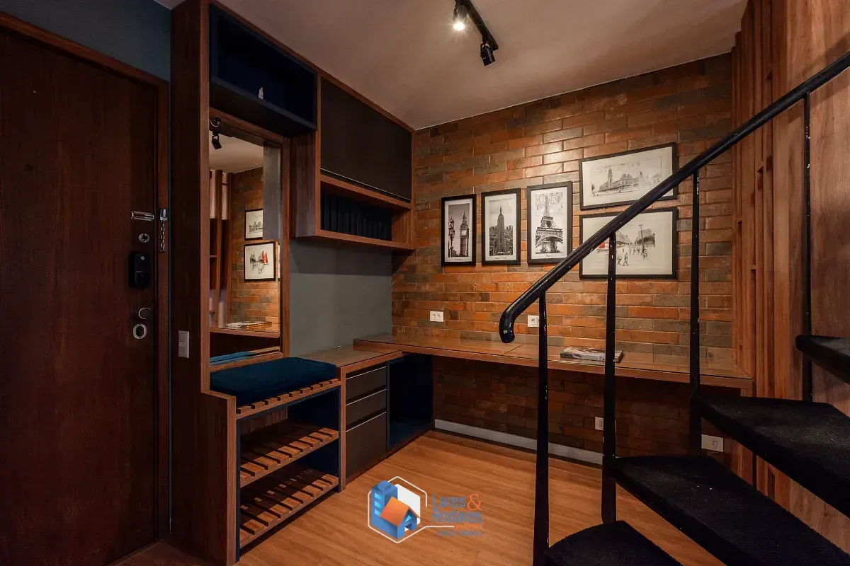 Foto do imóvel Duplex para venda em Cerqueira César com 1 quarto, sendo 1 suíte, 62m² em Praça Alexandre de Gusmão