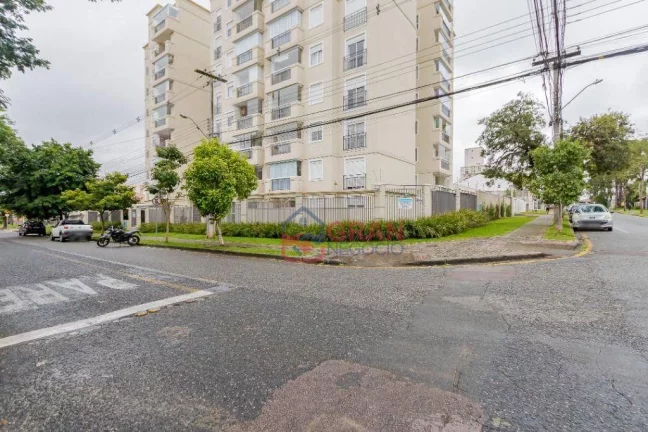 Imagem Apartamento Duplex à venda - Bacacheri - Curitiba/PR