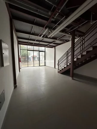 Imagem Loja com 102m2 na Vila Clementino.