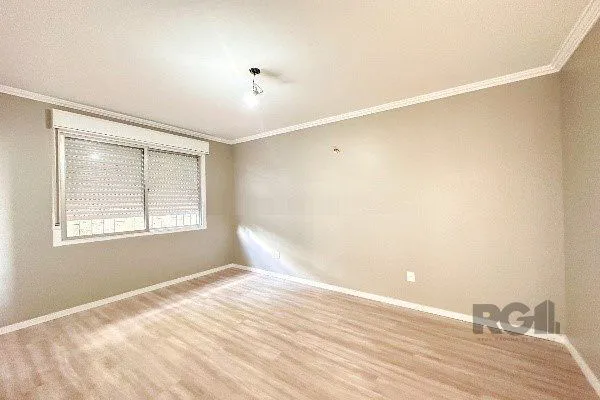 Imagem Vende-se apartaento 2 quartos com suíte e vaga coberta em região privilegiada - 72m² - Mont'Serrat
