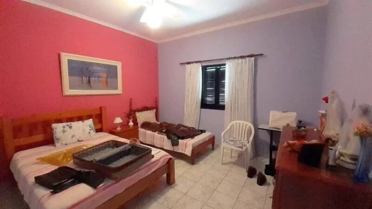 Imagem BELISSIMA CASA NO CENTRO DA CIDADE EM LOCAL TRANQUILO E PERTO DA PRAIA