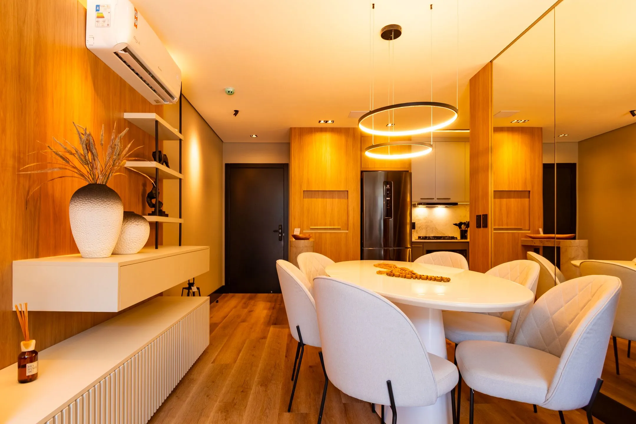 Imagem Apartamento à venda em Gramado, Centro, com 2 quartos, 78.49m2