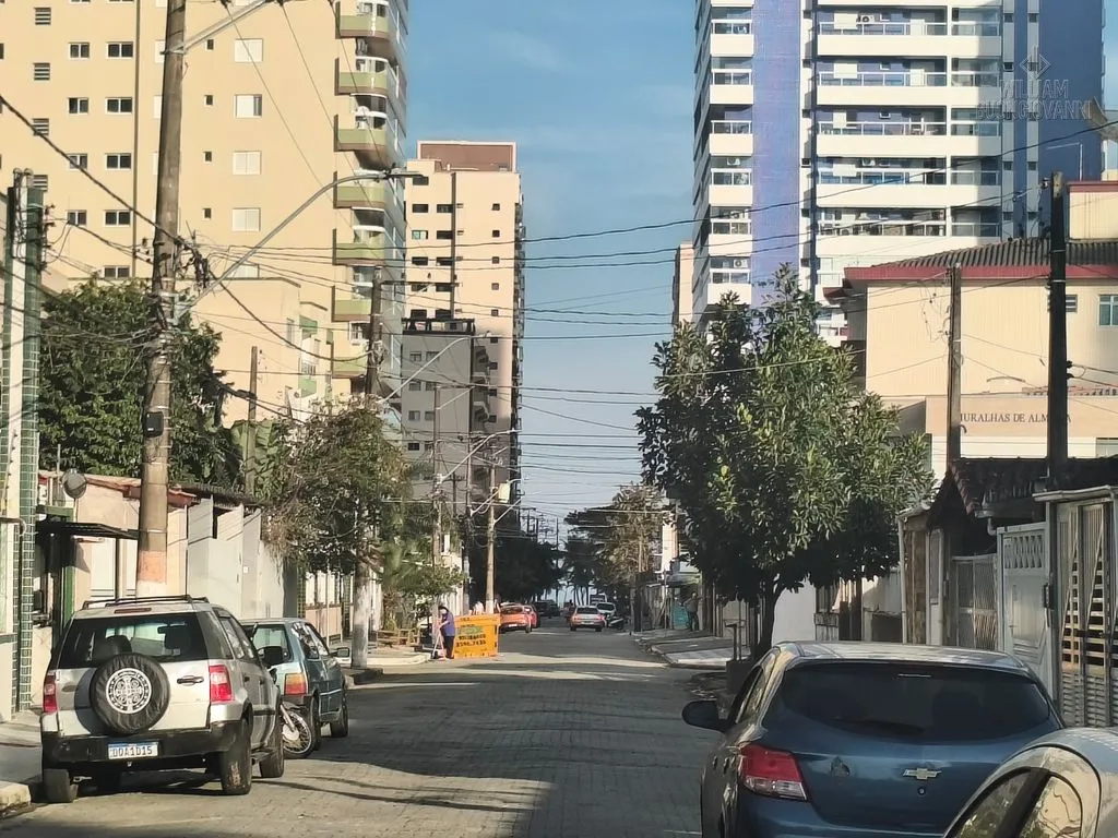 Imagem *OPORTUNIDADE NA AVIAÇÃO*️Seu novo lar está a apenas*300 metros da praia*