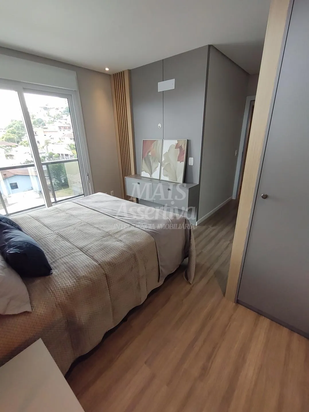 Imagem Excelente apartamento a venda 03 dormitórios em Caxias do Sul