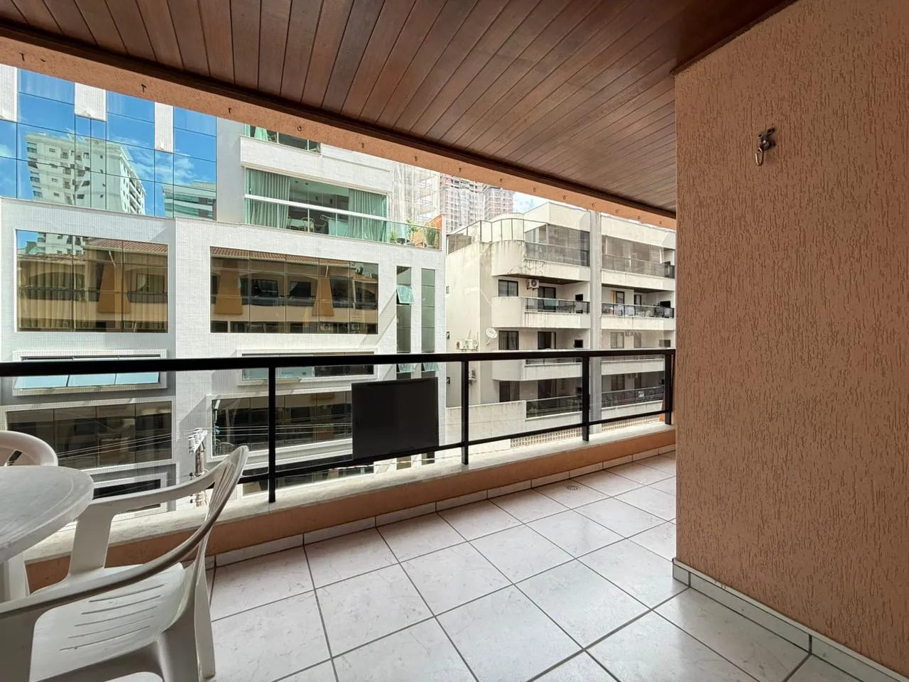 Imagem Apartamento com vista para o mar à venda com 120m2 por R$ 1.600.000,00