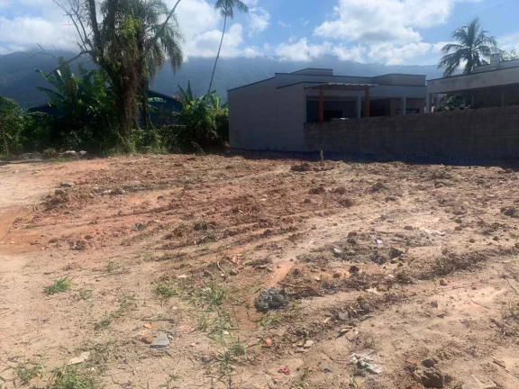 Foto do imóvel Terreno de esquina - Balneário Copacabana - Caraguatatuba - Litoral Norte