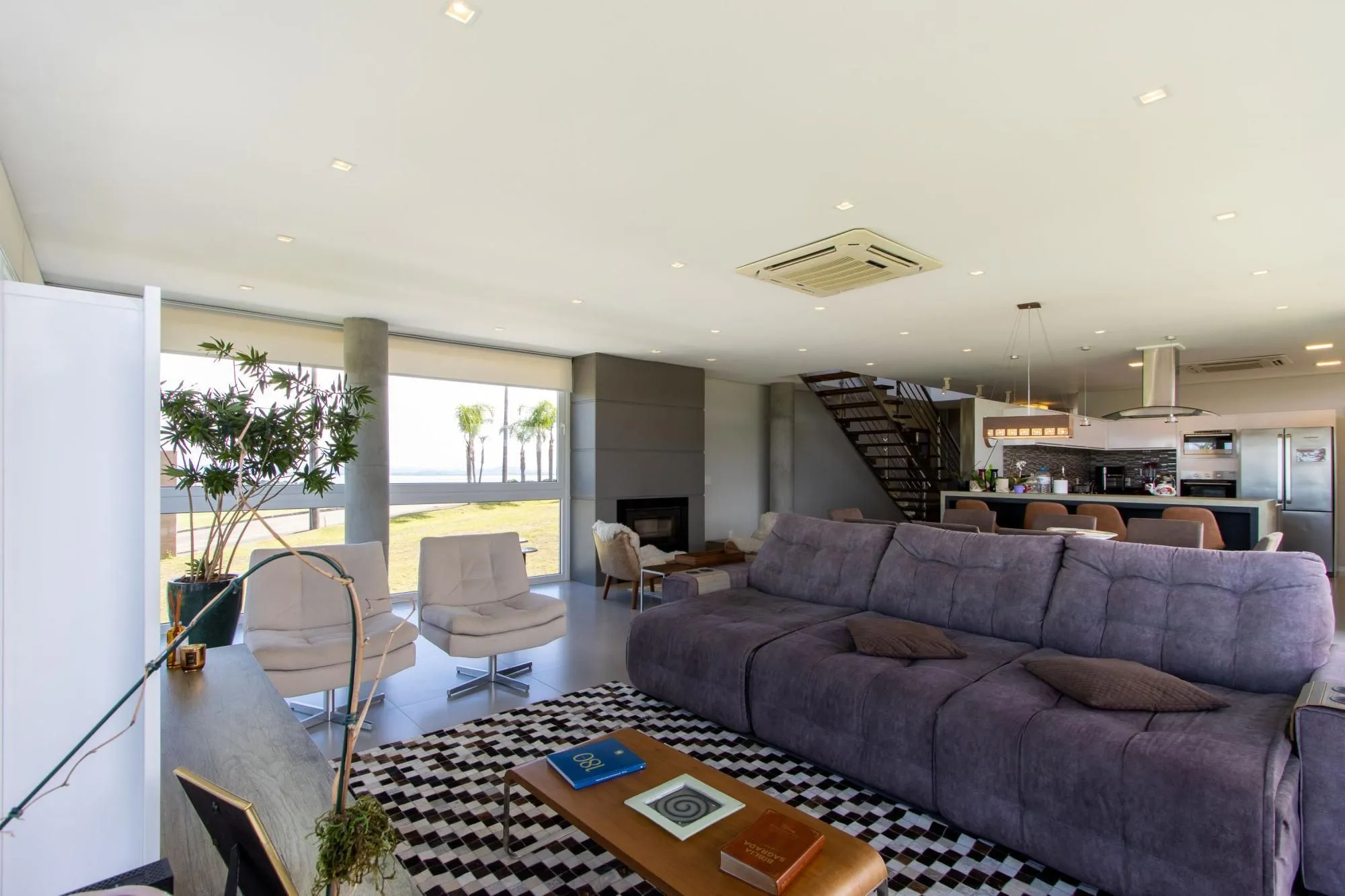 Imagem Luxuosa Casa em Condomínio de Alto Padrão com vista para Guaiba