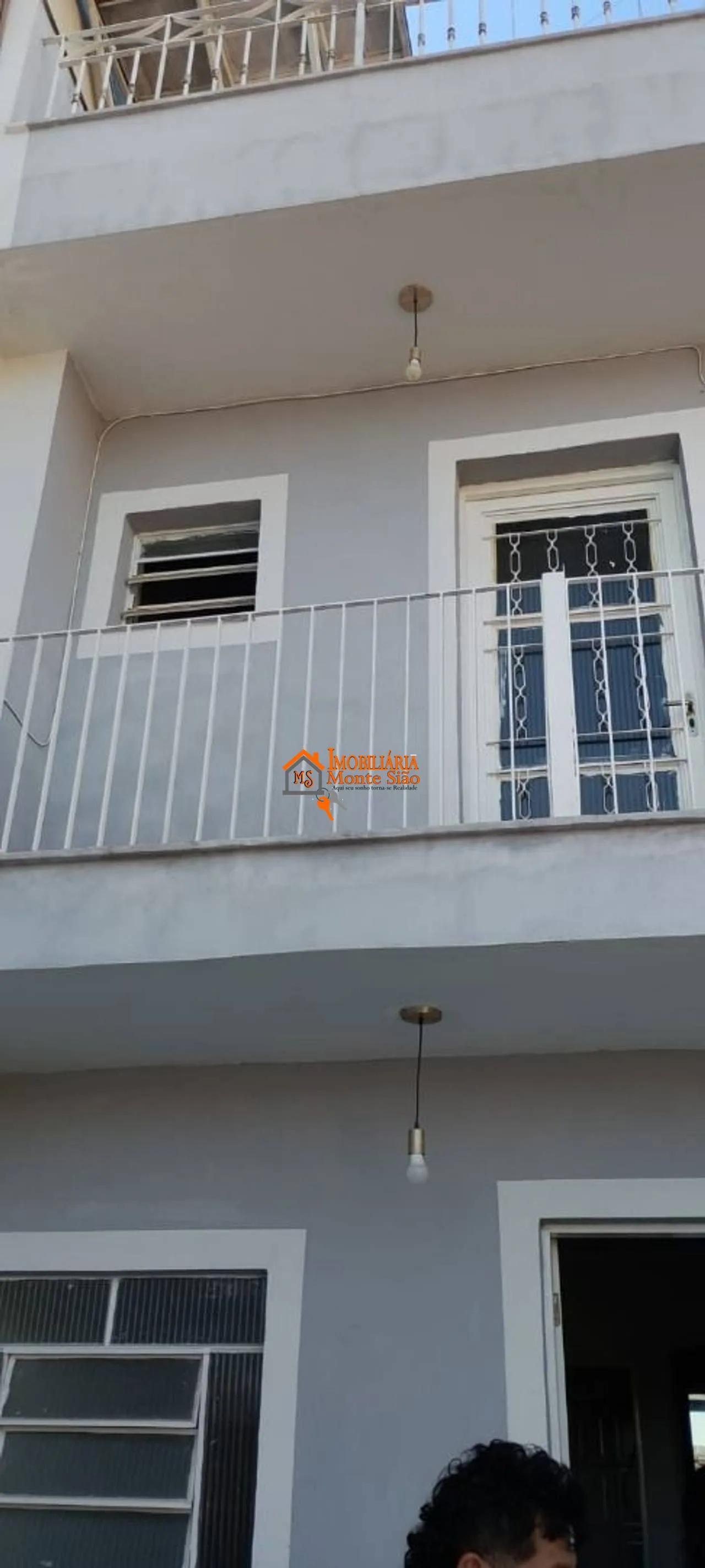 Imagem Sobrado com 3 dormitórios à venda, 300 m² por R$ 830.000,00 - Jardim Moreira - Guarulhos/SP