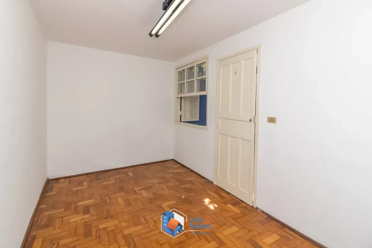 Imagem Casa para venda em Pinheiros com 2 quartos, 140m²