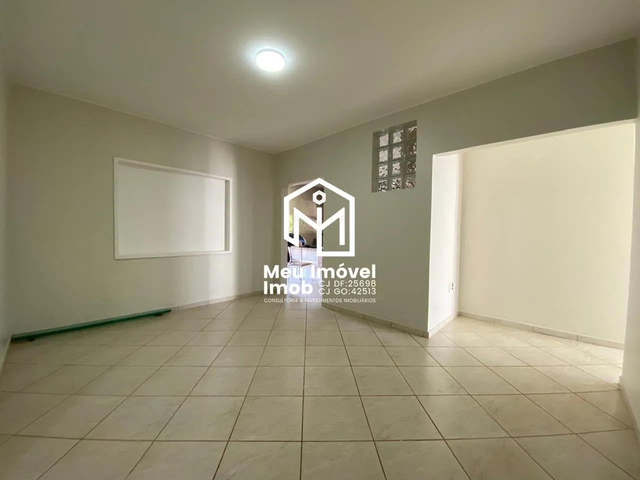 Imagem Casa 3 Quartos 2 Suítes 3 Vagas 259m² Luziânia/GO