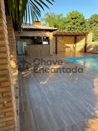 Imagem Rural / Rancho na cidade de Buritama