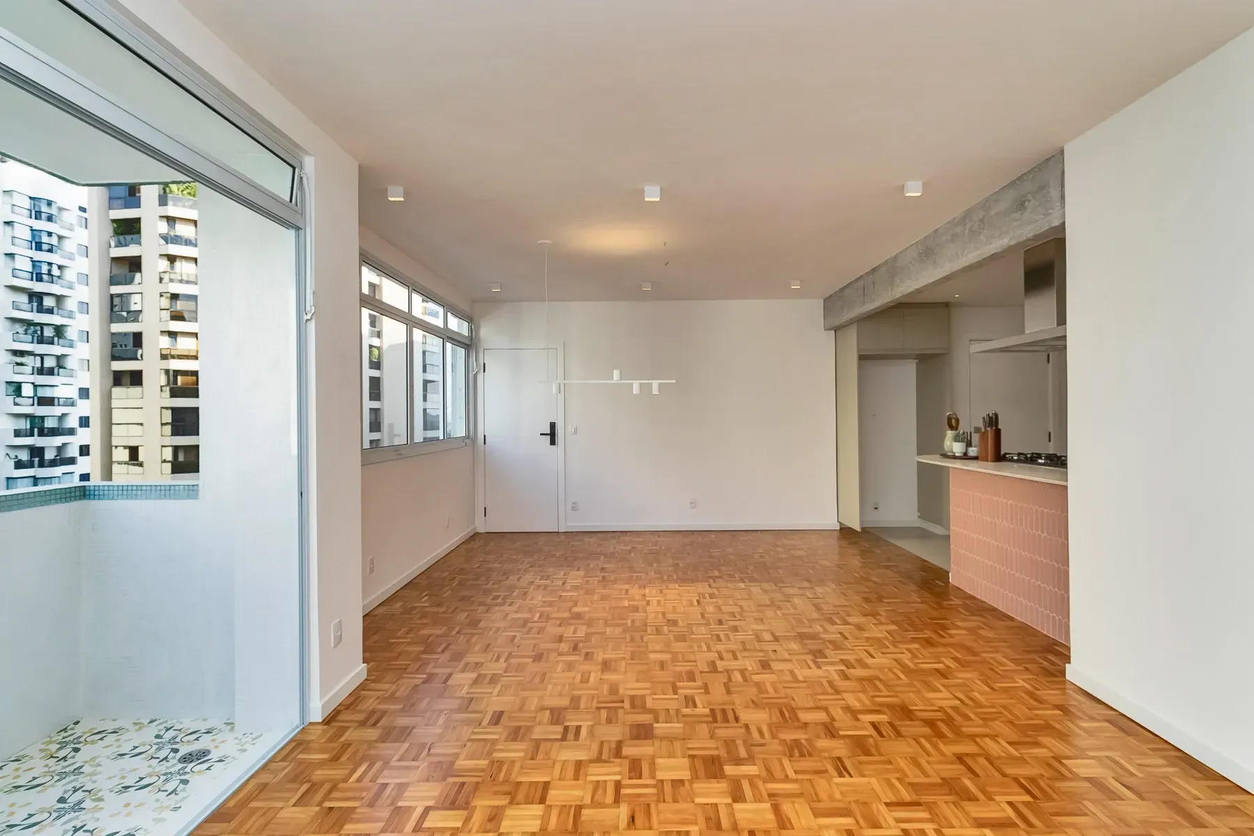 Imagem Apartamento com 2 Quartos à Venda, 107 m² em Jardim Paulista - São Paulo