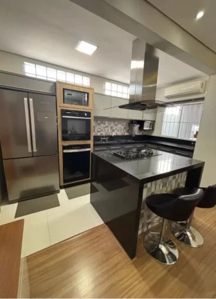 Imagem Casa à venda, 114 m² por R$ 430.000,00 - Vila São João (São Silvestre) - Jacareí/SP