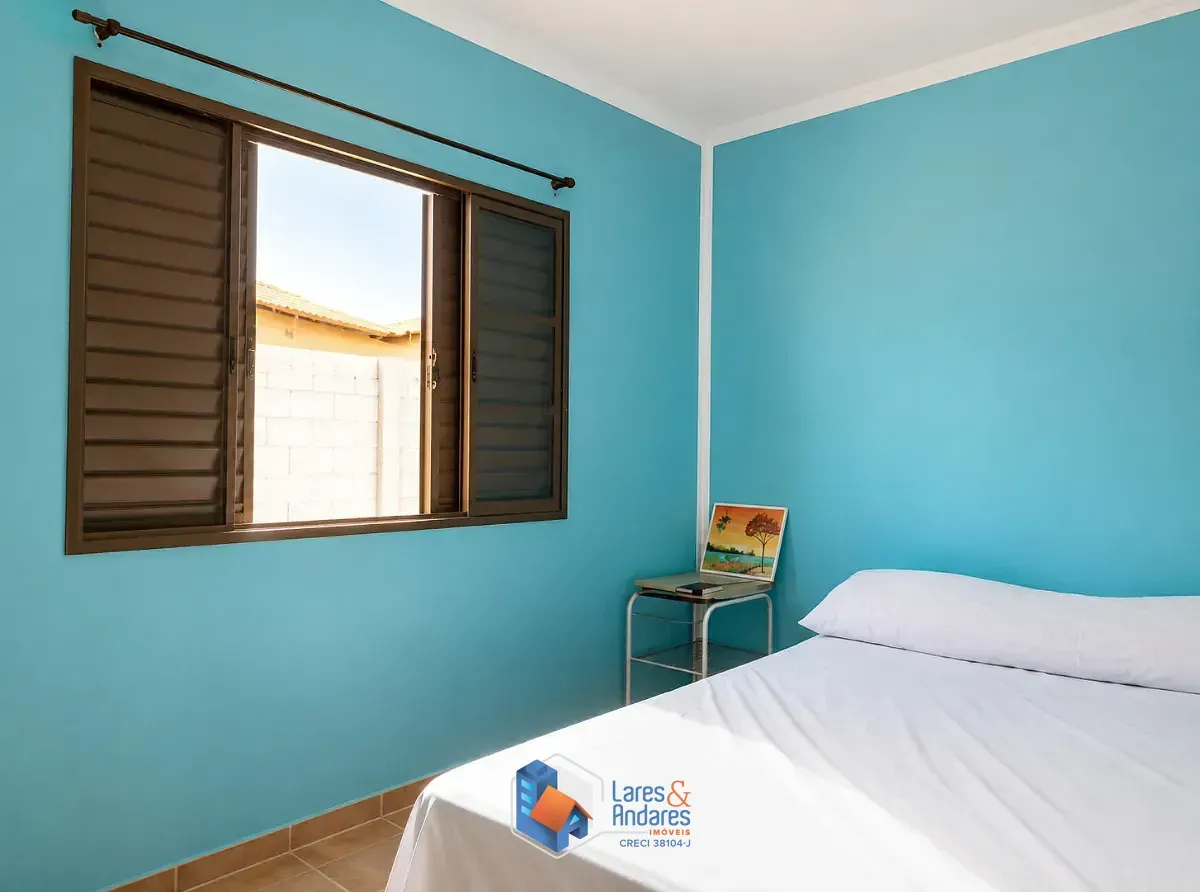Imagem Sobrado para venda em Jardim Cachoeira com 3 quartos, sendo 1 suíte, 120m²