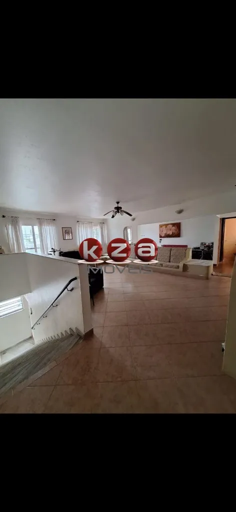 Foto do imóvel Imperdível casa à venda em Campinas-SP, no Jardim Planalto: 4 quartos, 1 suíte, 2 salas, 3 banheiros, 6 vagas de garagem, 322 m².