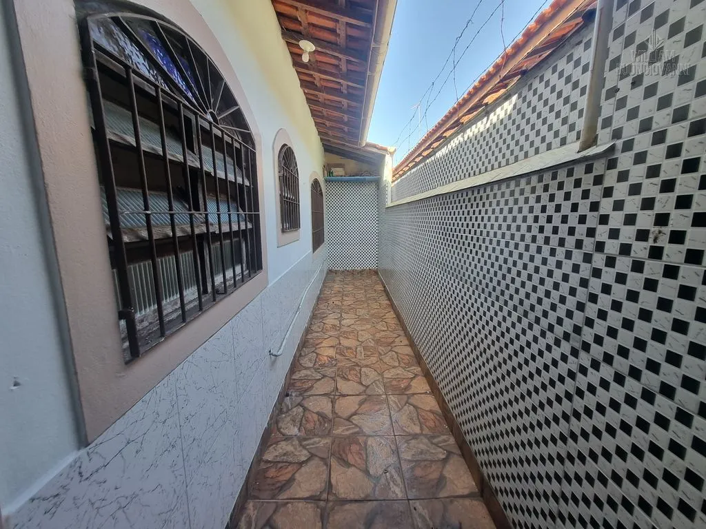 Imagem CASA A VENDA NO VILA CAIÇARA PRAIA GRANDE, ABAIXO DO VALOR DE MERCADO